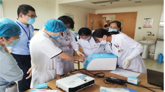 男生强行把震动棒塞进女生的小鸡鸡里的免费视频软件下载